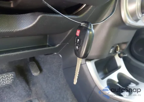 2014 Scion Xd из США, поврежденный, VIN JTKKUPB40E1044001